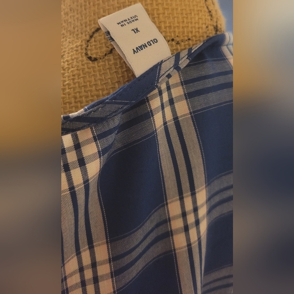 Lslv Knit Top - Picture 4 of 4